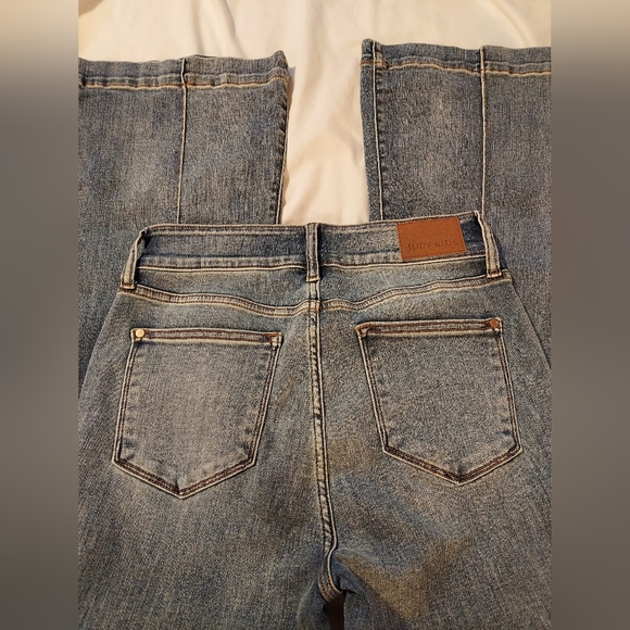 Judy Blue Trouser Retro Style Flare Jeans - 29x33 - Picture 9 of 9